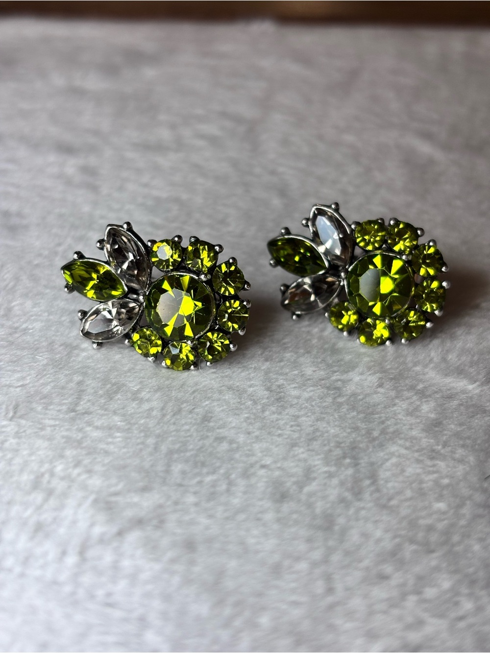 Vintage Trifari Green & Clear Rhinestone Floral Clip On Earrings